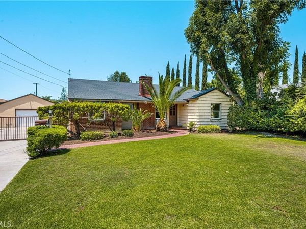 886 N Cambridge, Orange, CA 92867