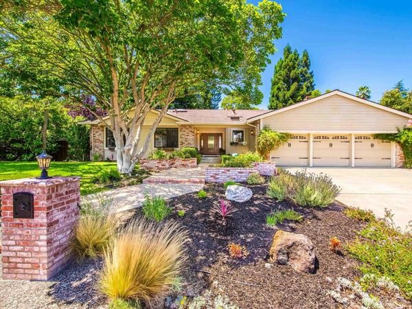 1768 Oro Valley Cir, Walnut Creek, CA 94596