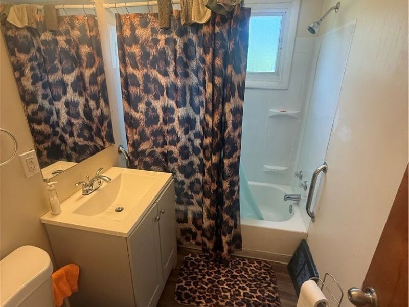 14913 Lotus Drive, Cleveland, OH 44128 Photo 7