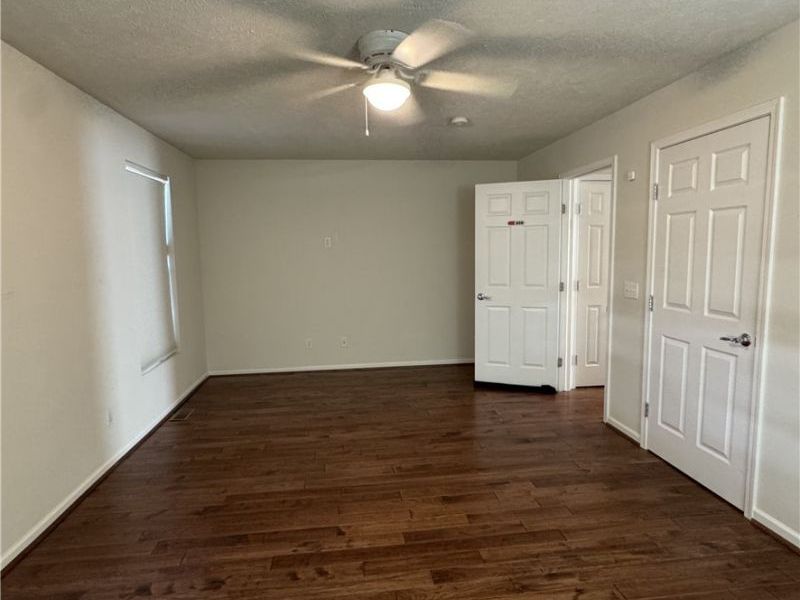393 Caleb Drive , Akron, OH 44321 Photo 13