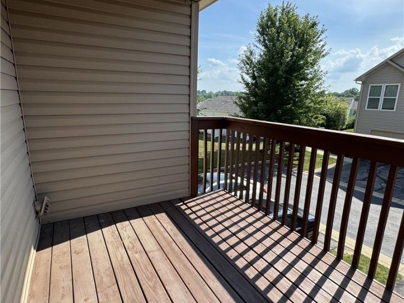 393 Caleb Drive , Akron, OH 44321 Photo 2
