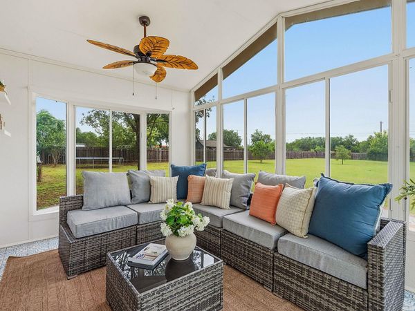 181 Kristen DR , Kyle, TX 78640