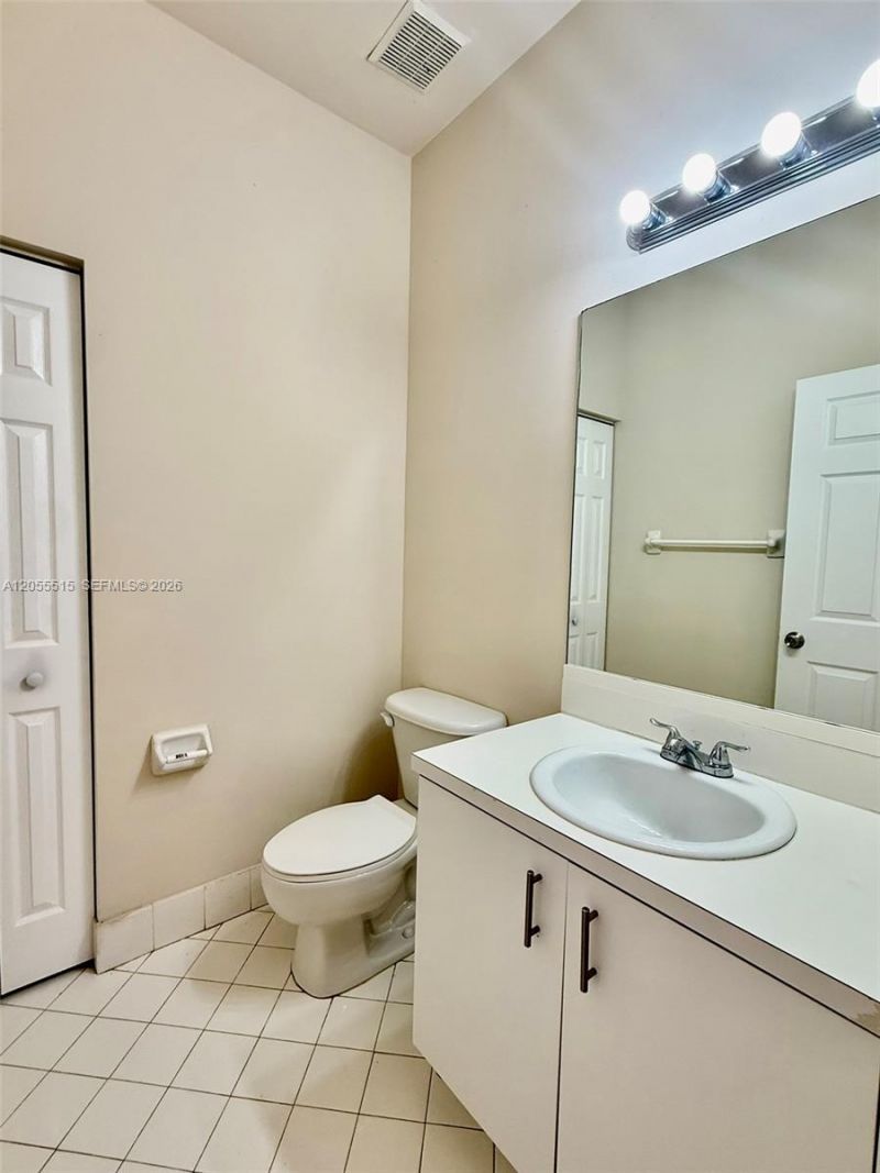 2123 NE 38th Rd , Unit 2123, Homestead, FL 33033 Photo