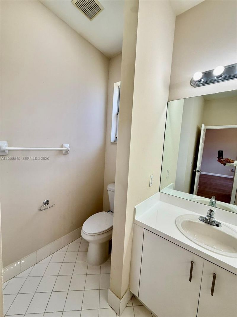2123 NE 38th Rd , Unit 2123, Homestead, FL 33033 Photo