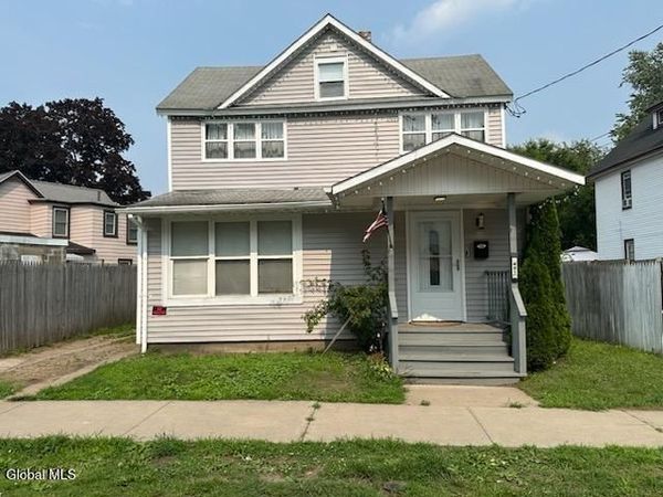 421 Hegeman Street, Schenectady, NY 12306