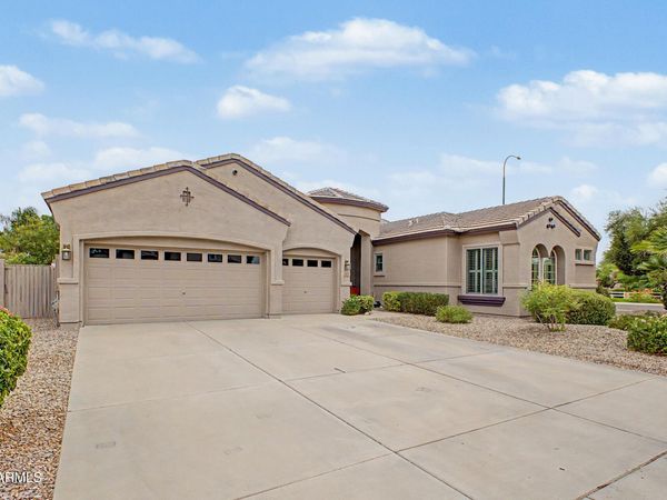 2972 E WINGED FOOT Drive, Chandler, AZ 85249