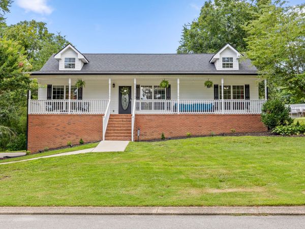 2247 N Fork Drive, Soddy Daisy, TN 37379