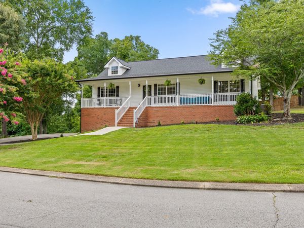 2247 N Fork Drive, Soddy Daisy, TN 37379