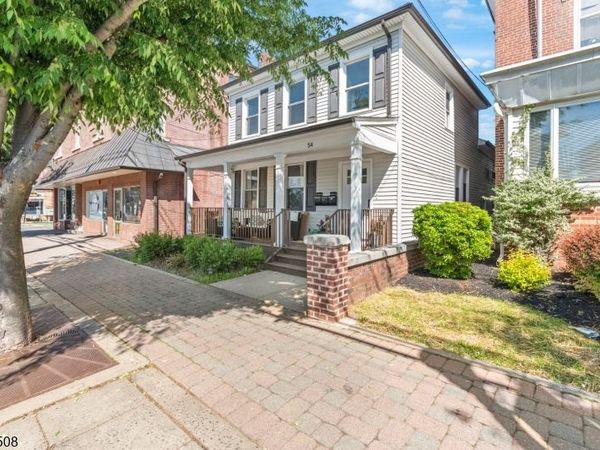 54 W Somerset St, Unit Rear, Raritan, NJ 08869