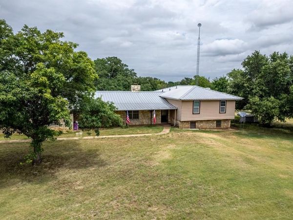 301 County Road 214, Hico, TX 76457