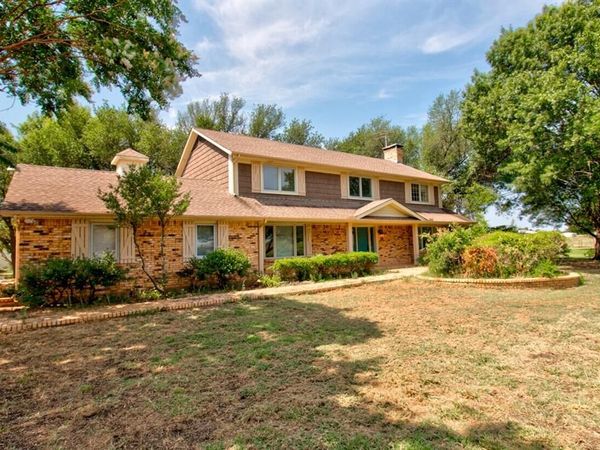 516 Stark Lane , Sherman, TX 75090