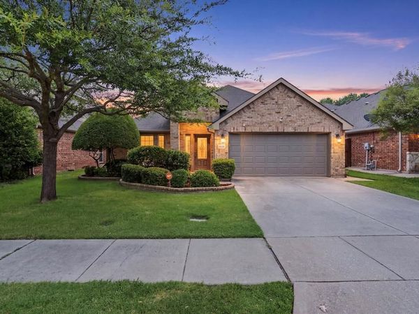 2933 Dog Leg Trail, McKinney, TX 75069