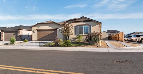 1845 Tipton Peak Street, Carson City, NV 89701 Photo