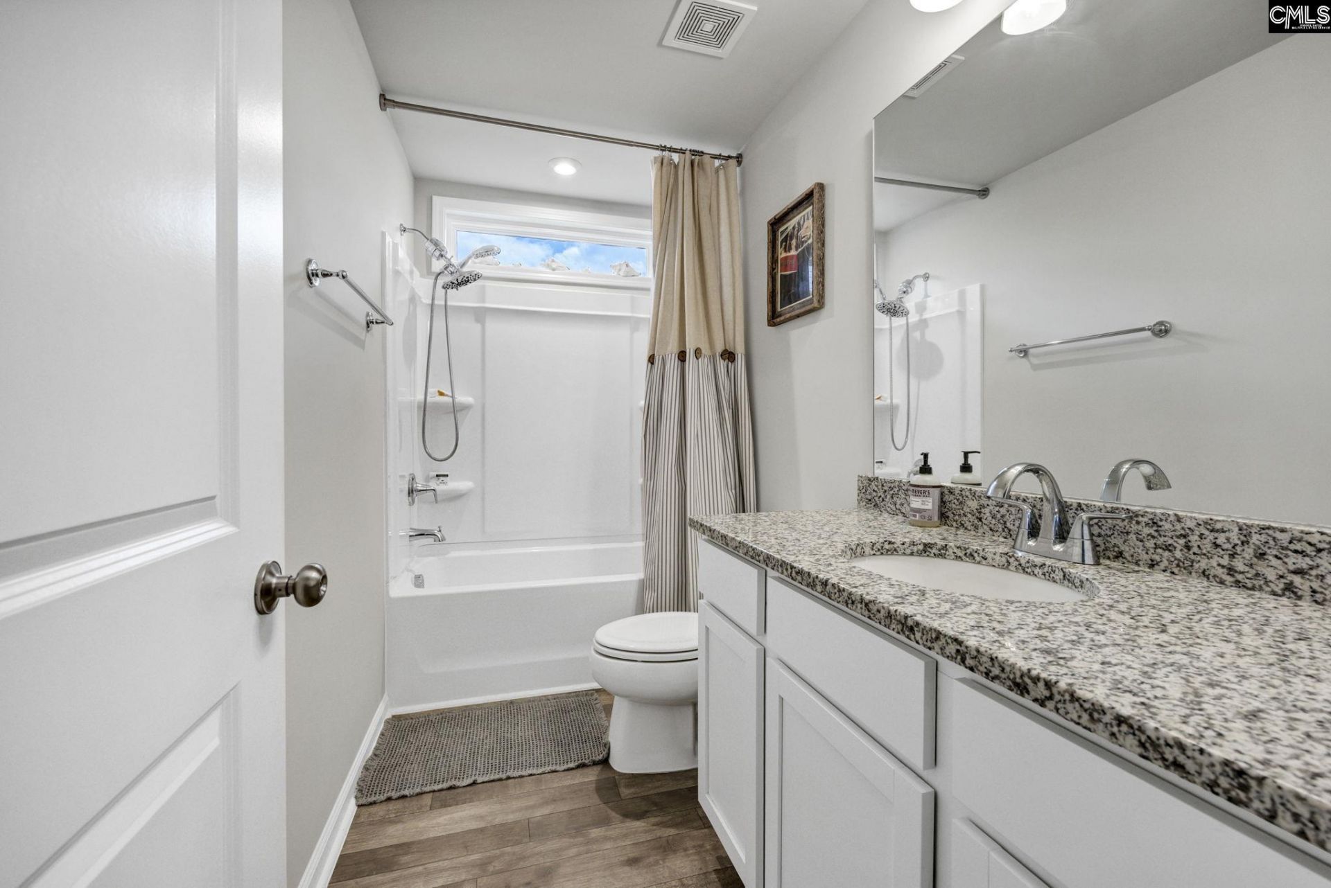 111 Coppersmith Drive Photo 21
