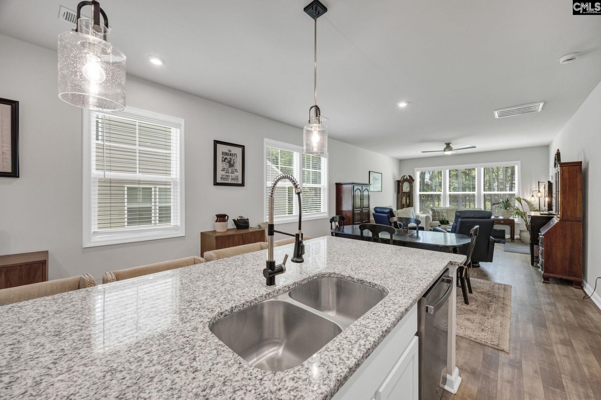 111 Coppersmith Drive Photo 8