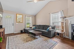 233 Hallie Hills Place  photo 4