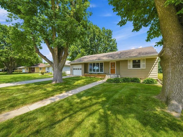 215 Meray Boulevard , Mankato, MN 56001