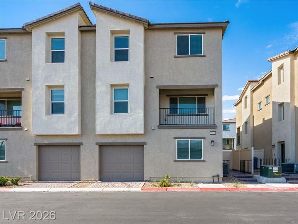 2669 Green Envy Avenue, Unit 258, North Las Vegas, NV 89086