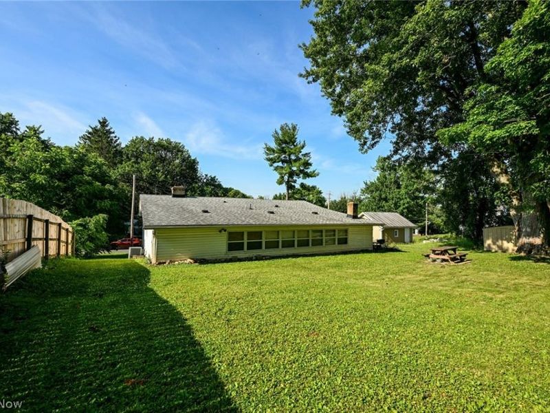 110 Schempp Street, Lodi, OH 44254 Photo 2