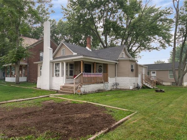 216 W Pennsylvania Avenue, Sebring, OH 44672
