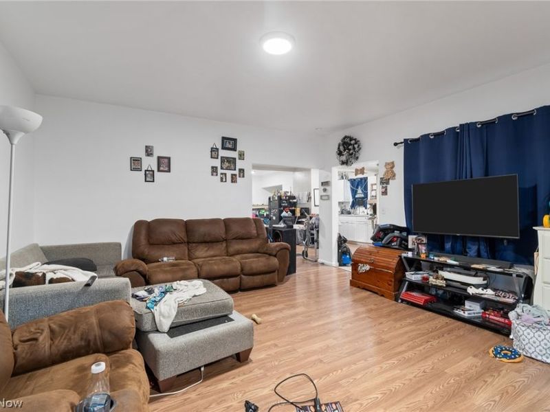 216 W Pennsylvania Avenue, Sebring, OH 44672 Photo 12