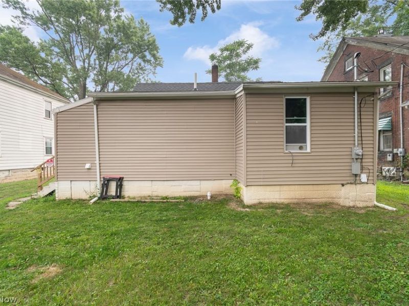 216 W Pennsylvania Avenue, Sebring, OH 44672 Photo 26