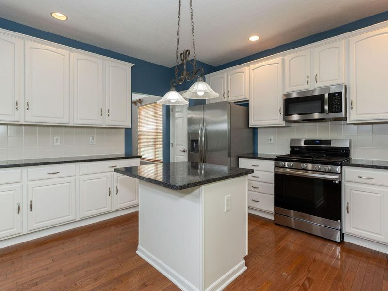 5725 Triplett Square, New Albany, OH 43054 Photo 8