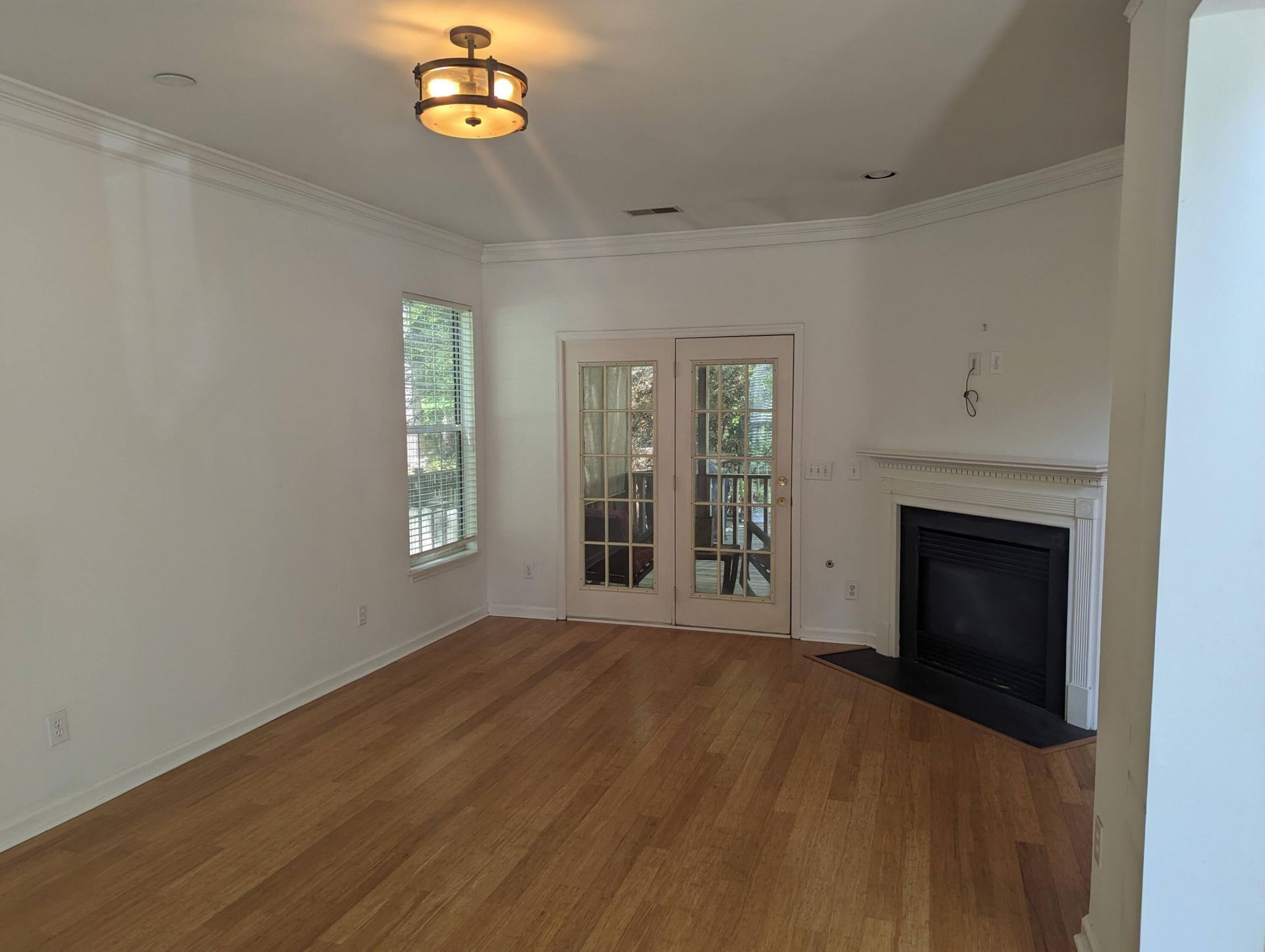 3320 Cedar Creek Court Photo 4