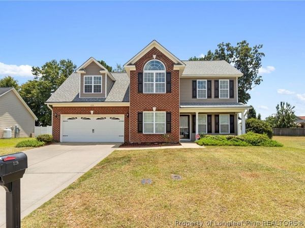128 Crestwood Lane, Raeford, NC 28376