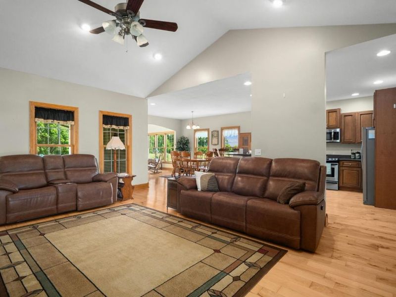 310 Lookout View Drive, West Union, OH 45693 Photo 5