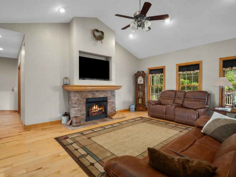 310 Lookout View Drive, West Union, OH 45693 Photo 6