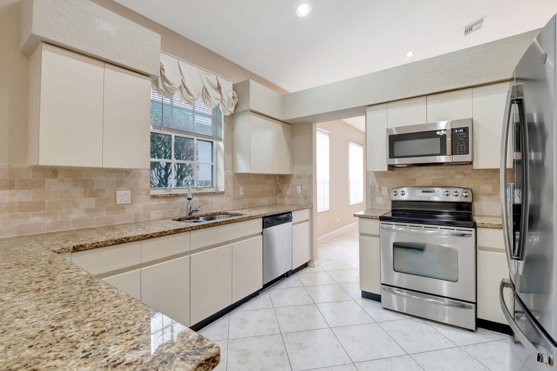 11081 Springbrook Circle, Boynton Beach, FL 33437 Photo