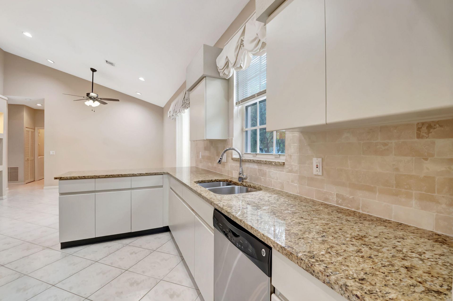 11081 Springbrook Circle, Boynton Beach, FL 33437 Photo