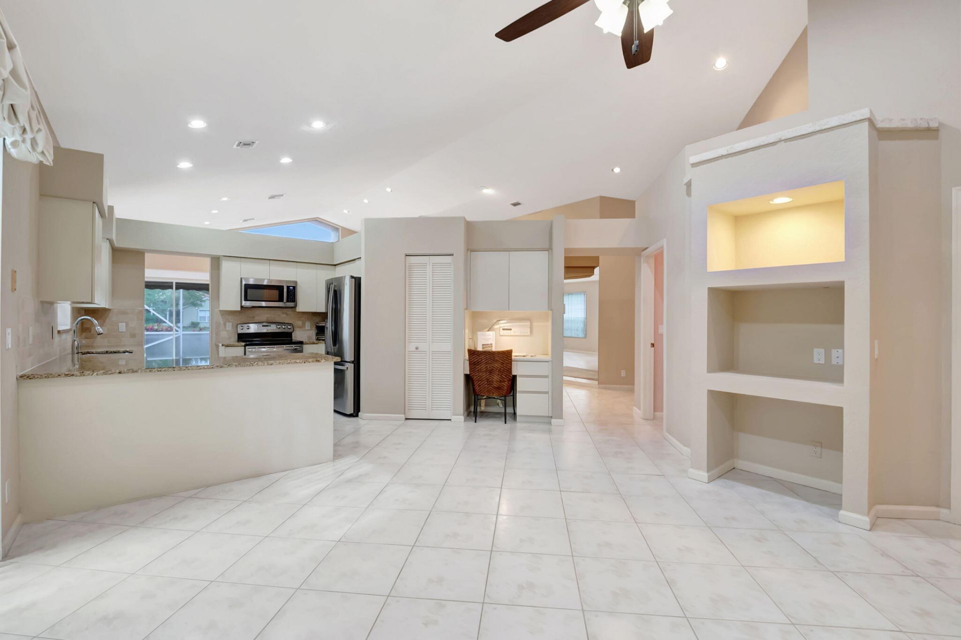11081 Springbrook Circle, Boynton Beach, FL 33437 Photo