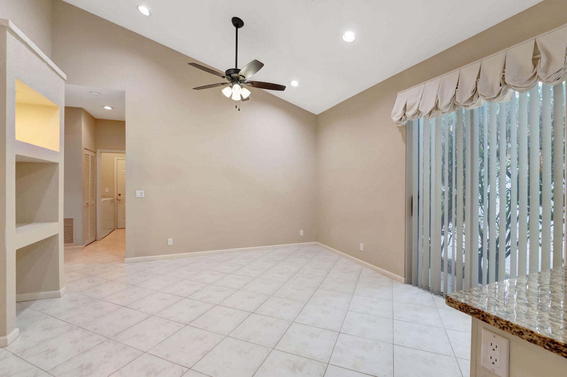 11081 Springbrook Circle, Boynton Beach, FL 33437 Photo