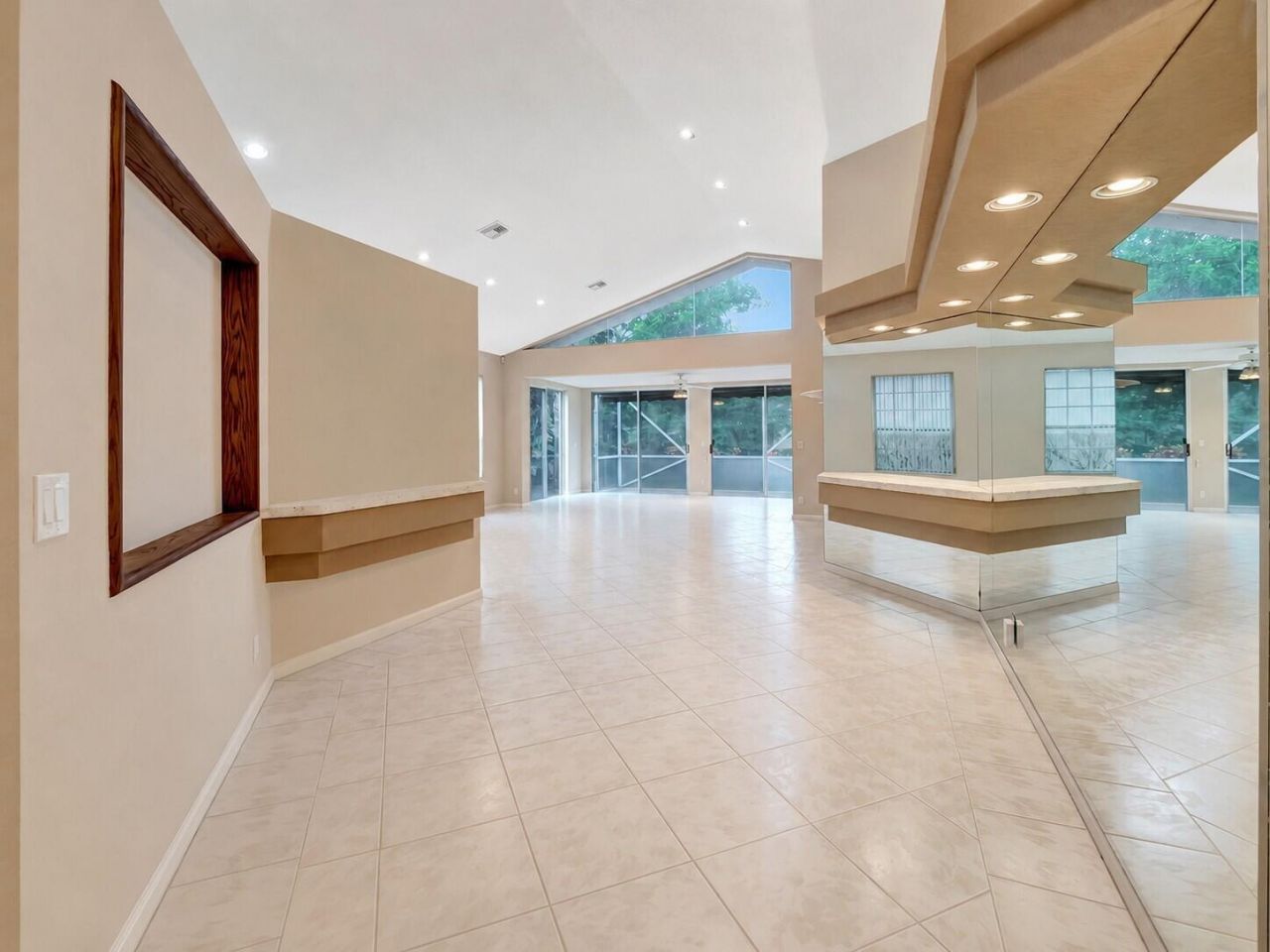 11081 Springbrook Circle, Boynton Beach, FL 33437 Photo