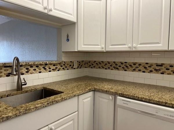 2588 RIVERSIDE Drive, Unit 2588, Coral Springs, FL 33065