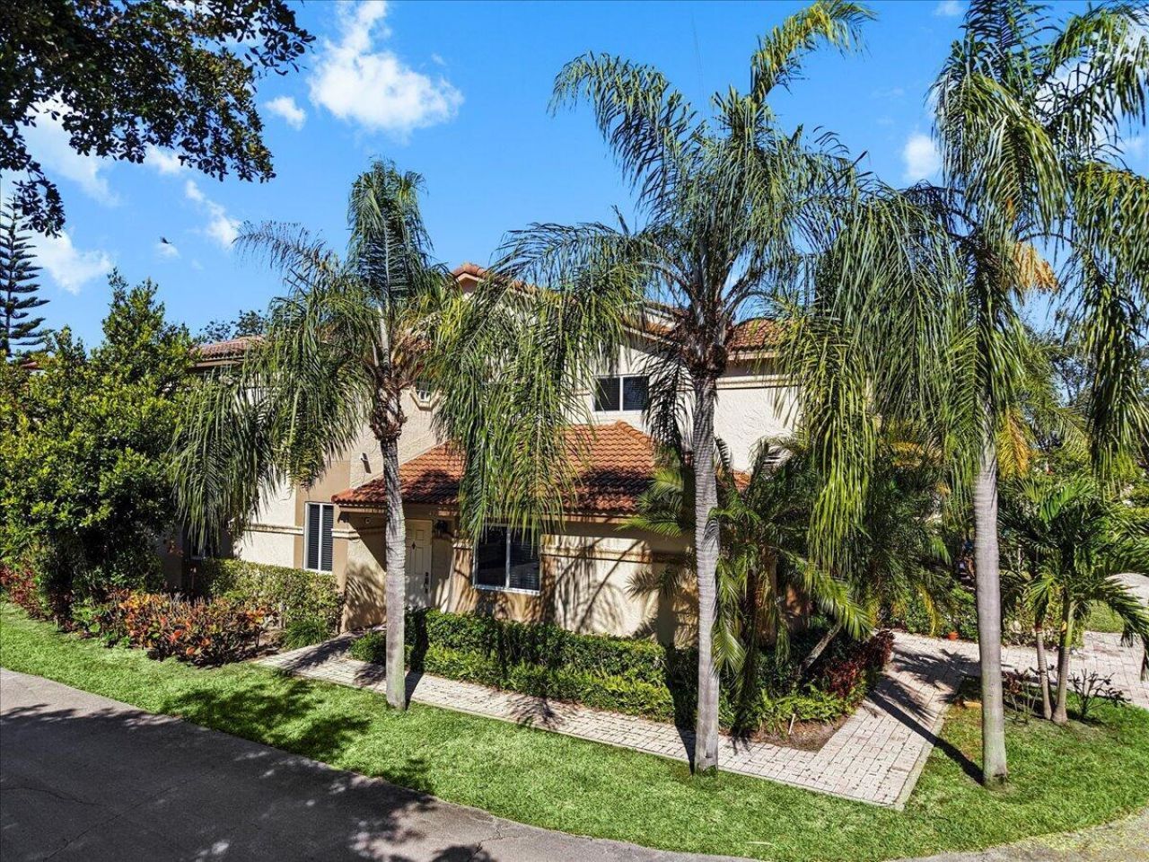 6700 Via Regina, Boca Raton, FL 33433 Photo