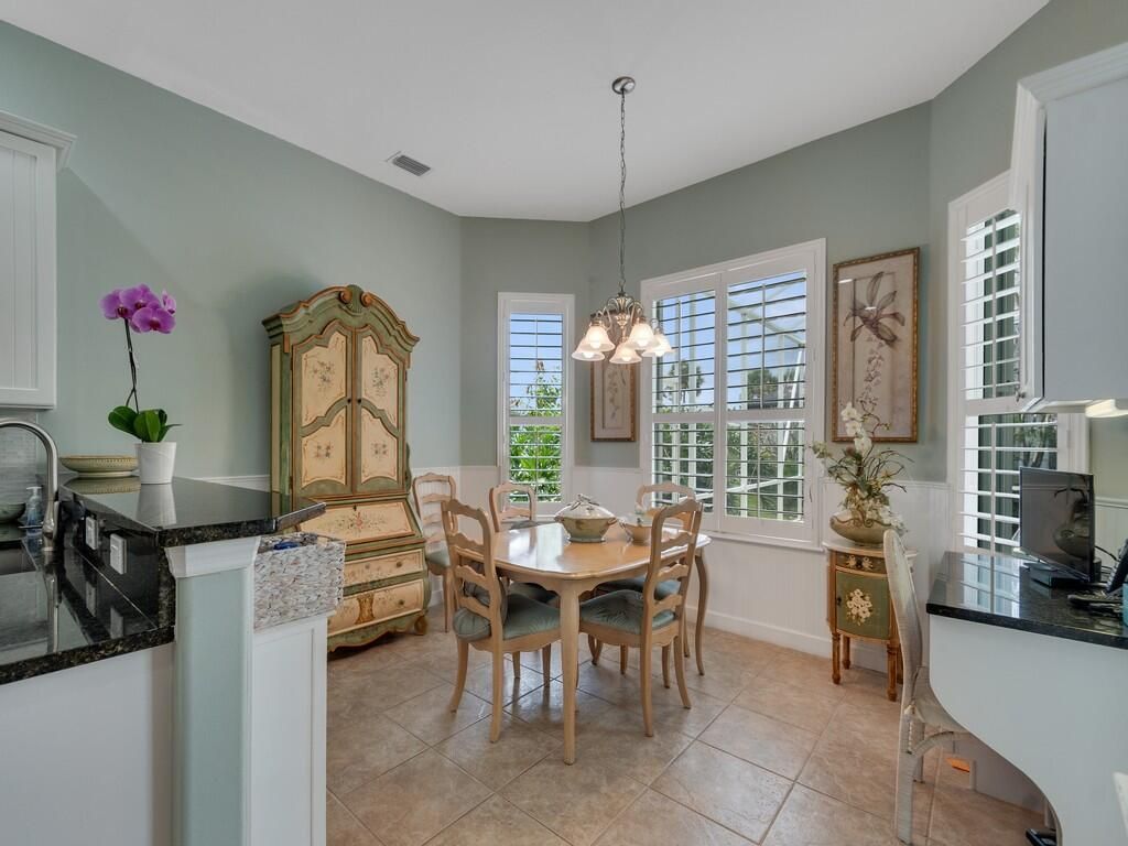 6566 35th Place, Vero Beach, FL 32966 Photo