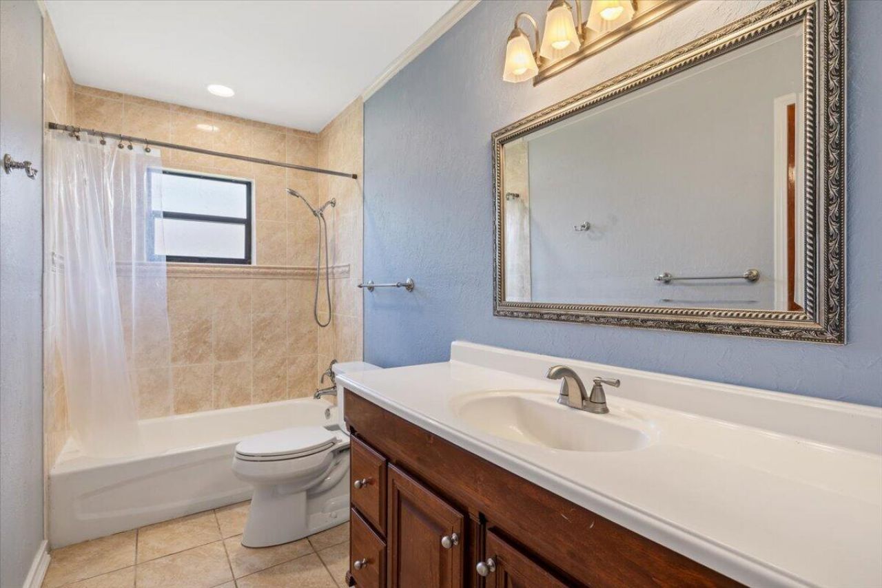 145 18th Avenue, Vero Beach, FL 32962 Photo