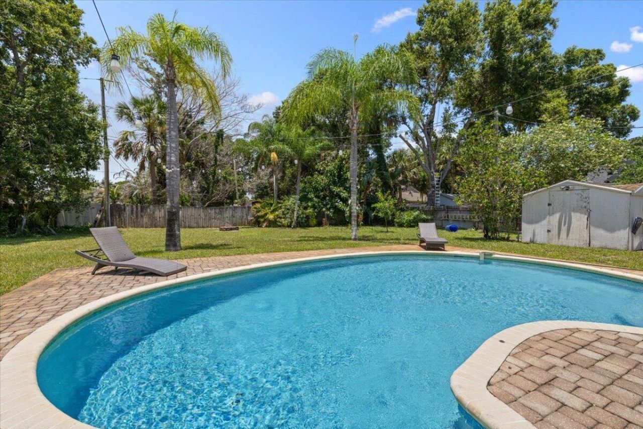145 18th Avenue, Vero Beach, FL 32962 Photo