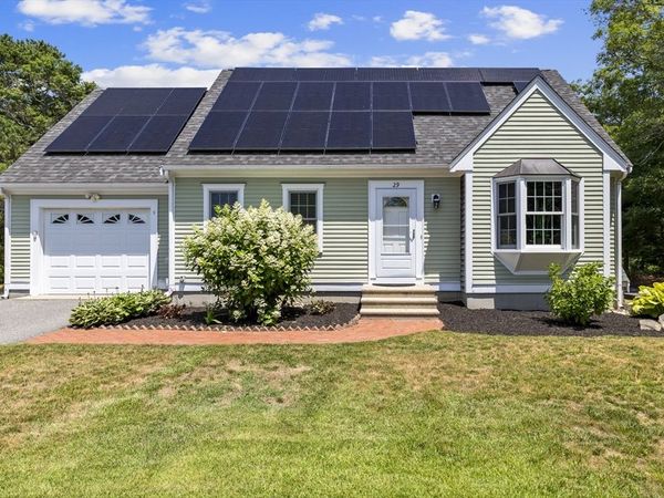 29 Sheffield Pl, Mashpee, MA 02649