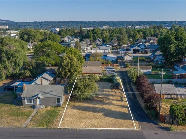 1222 E Marietta Ave, Spokane, WA 99207