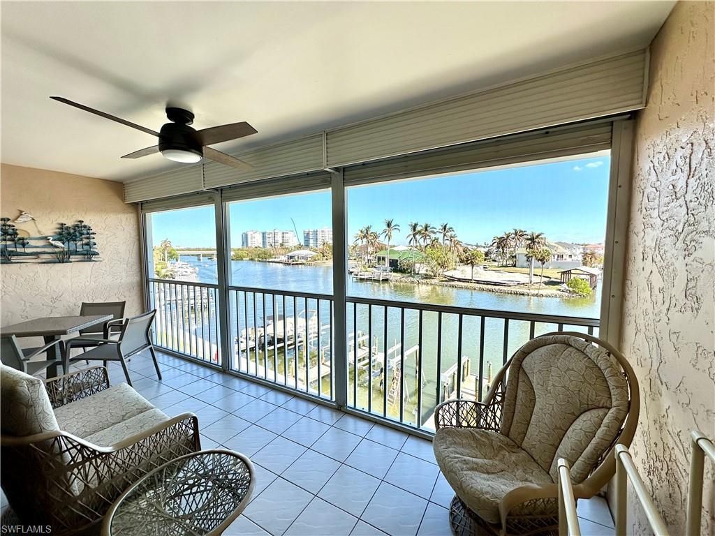 10686 Gulfshore Dr , Unit 304 A, Naples, FL 34108 Photo