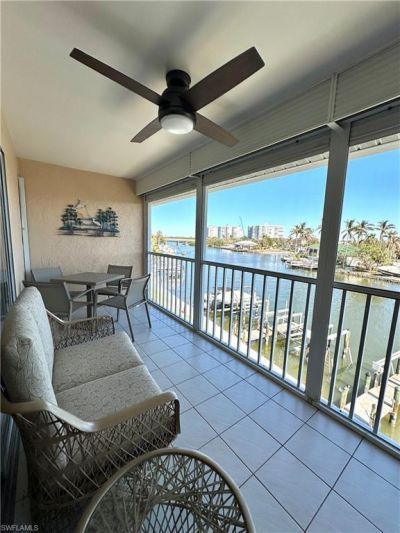 10686 Gulfshore Dr , Unit 304 A, Naples, FL 34108 Photo