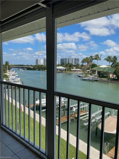 10686 Gulfshore Dr , Unit 304 A, Naples, FL 34108 Photo