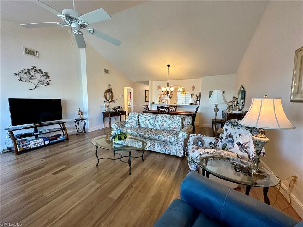 10686 Gulfshore Dr , Unit 304 A, Naples, FL 34108 Photo