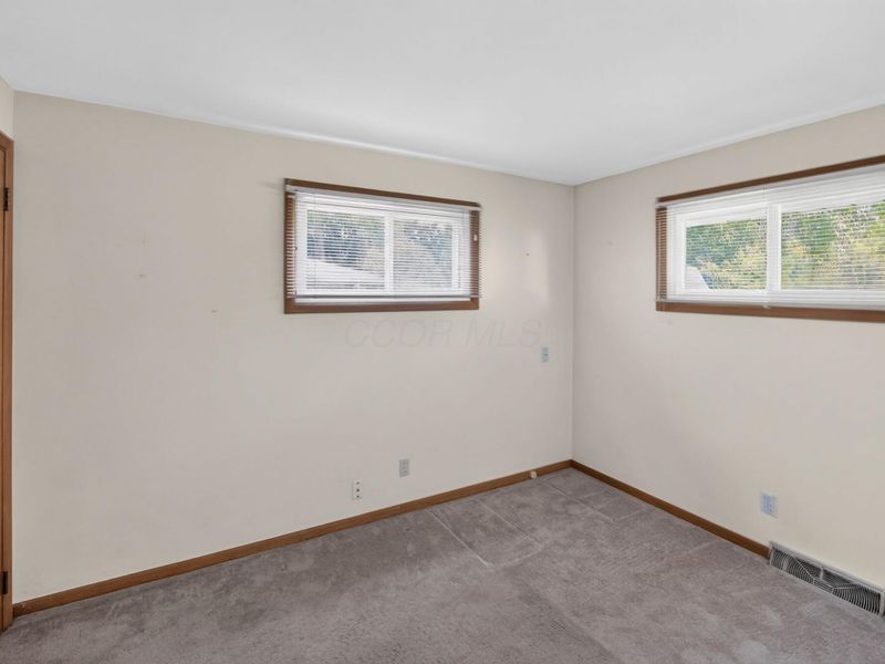 1402 N Mulberry Street , Mount Vernon, OH 43050 Photo 13