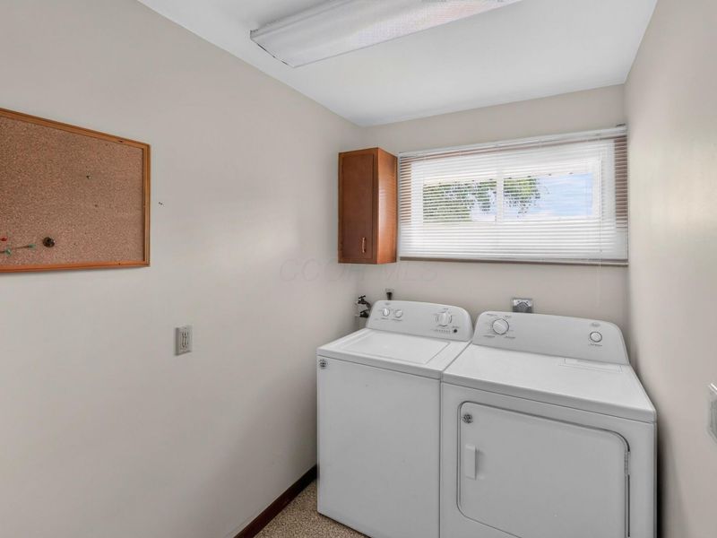 1402 N Mulberry Street , Mount Vernon, OH 43050 Photo 9