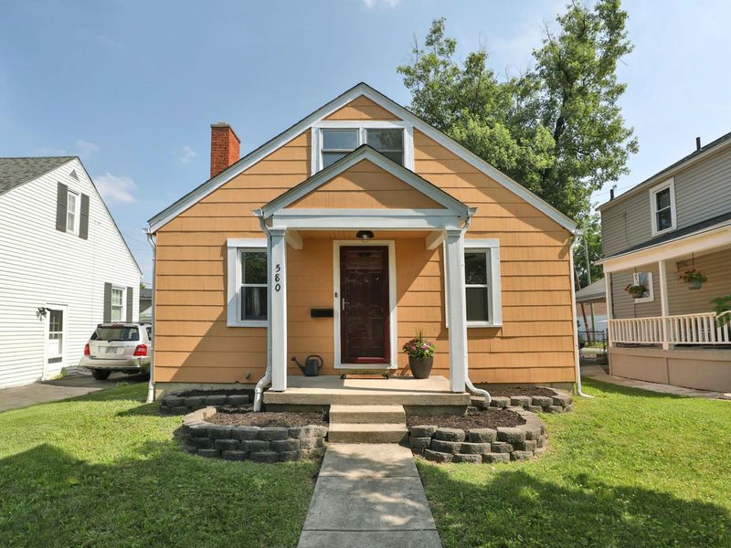 580 Tibet Road, Columbus, OH 43202 Photo 2
